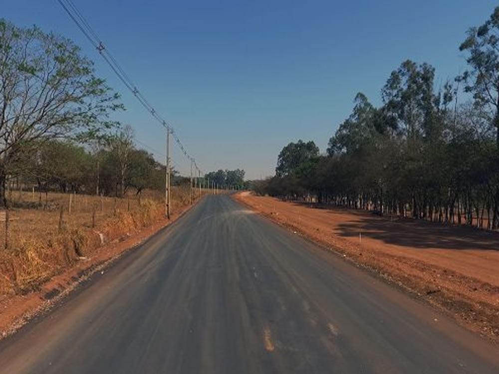 Imagem de Construção da avenida de acesso ao CIS de Rio Verde segue para etapa final