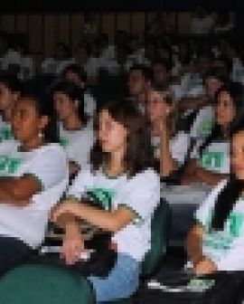 Imagem de Projovem forma hoje sua primeira turma