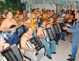 Imagem de Lar dos Vovôs celebra Carnaval