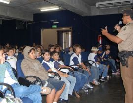 Imagem de Alunos contra as drogas