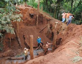 Imagem de Estado de emergência em Ouroana