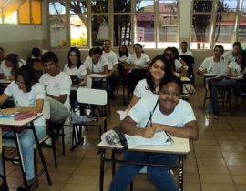 Imagem de Pelo sonho da faculdade