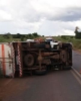Imagem de Capotamento na BR-060