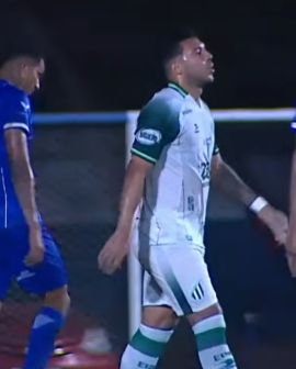 Imagem de Clériston salva nos acréscimos, e Rio Verde mantém liderança após empate com o Goianésia