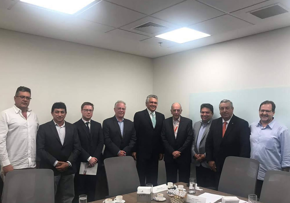 Imagem de Paulo do Vale visita sede da BRF