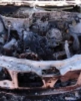 Imagem de Ladrões queimam carro em Rio Verde