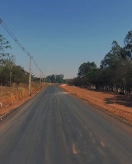 Imagem de Construção da avenida de acesso ao CIS de Rio Verde segue para etapa final