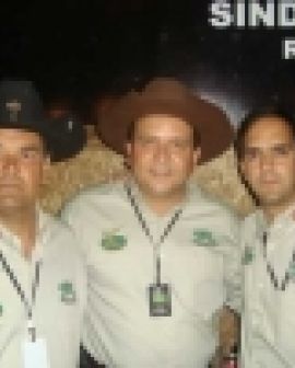 Imagem de Spotlight 06-07-2011