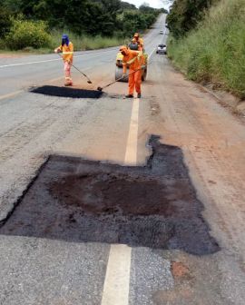 Imagem de Governo recupera 3.700 quilômetros de rodovias goianas em 2019