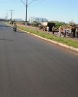 Imagem de Novo asfalto na Avenida Universitária