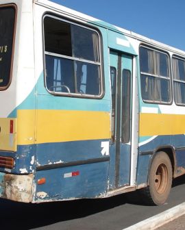 Imagem de Karlos Cabral quer disciplinar o prazo de vida útil no transporte escolar