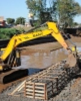 Imagem de Obras seguem no Córrego do Sapo