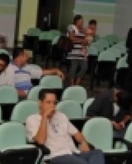 Imagem de Sessões de outubro continuam