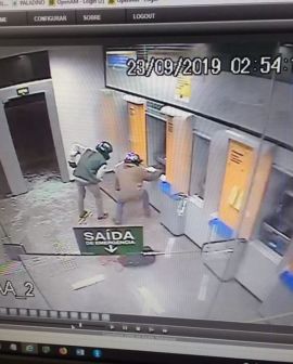 Imagem de Ladrões tentaram explodir caixas eletrônicos do BB em Gouvelândia