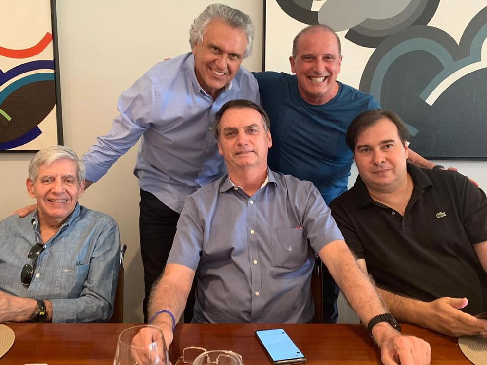 Imagem de Caiado almoça com Bolsonaro e tenta liberação de R$ 1,06 bi do orçamento federal