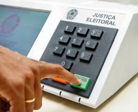 Imagem de Pesquisas confirmam liderança de Daniel Vilela, mas divergem sobre distância e segundo lugar em Goiás
