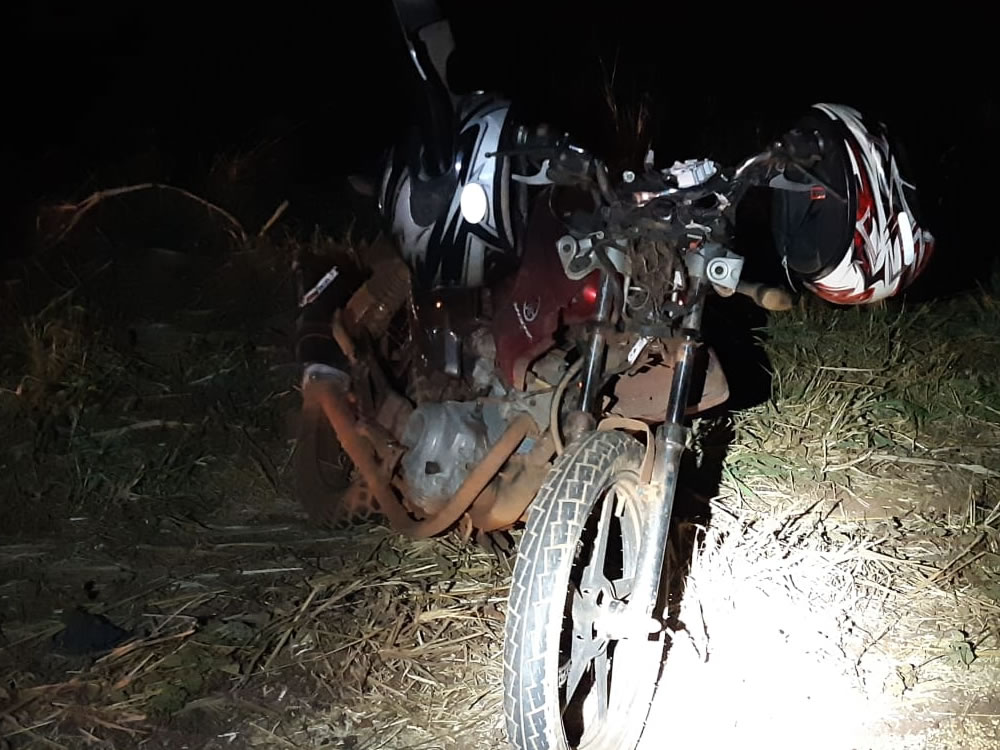 Imagem de Atropelamento de animal deixa duas pessoas feridas na BR-060, em Rio Verde
