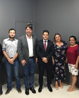 Imagem de Karlos Cabral se empenha na luta pela Maternidade Augusta Bastos