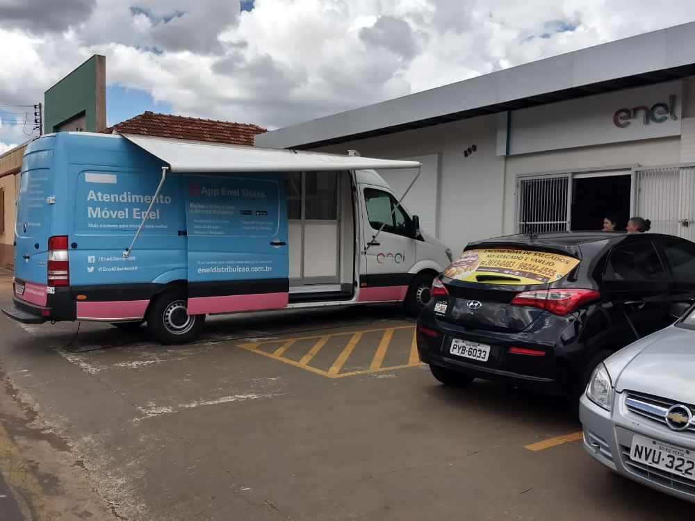 Imagem de Enel Distribuição Goiás facilita atendimento à população de Rio Verde com agência móvel