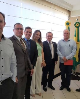 Imagem de Paulo do Vale recebe presidente eleito da OAB