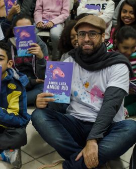 Imagem de Alunos de Rio Verde recebem ‘Projeto Douradinho’