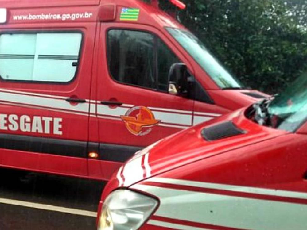Imagem de Embriagado, motorista agride bombeiro após acidente de trânsito
