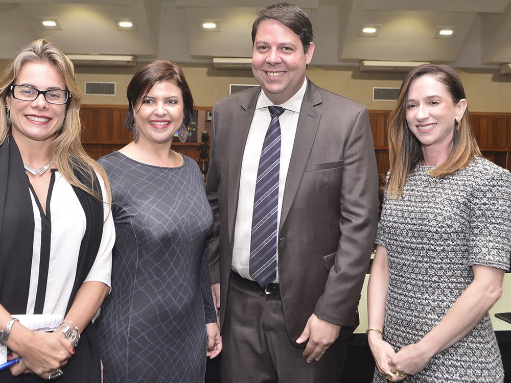 Imagem de Homenagem às mulheres