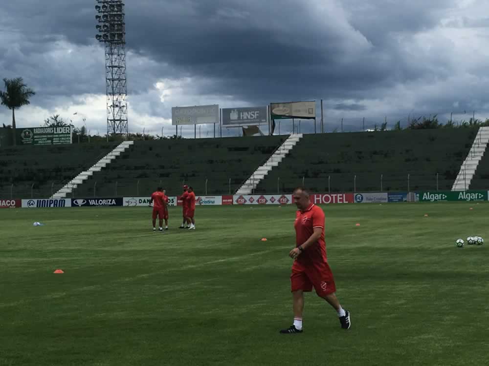Imagem de Vila Nova aposta em novo treinador