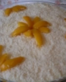 Imagem de Receita do dia: Pavê de pêssego