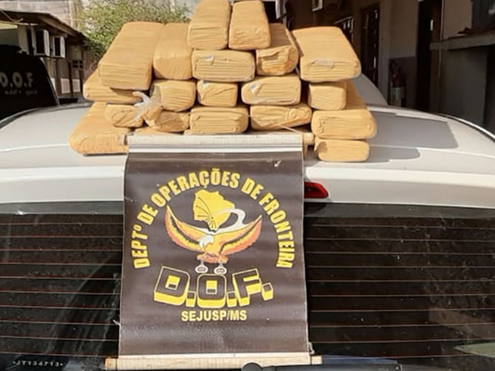 Imagem de Polícia detém carro cheio de drogas que vinha para Rio Verde