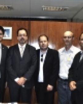 Imagem de Em busca de recursos para o Hospital Evangélico