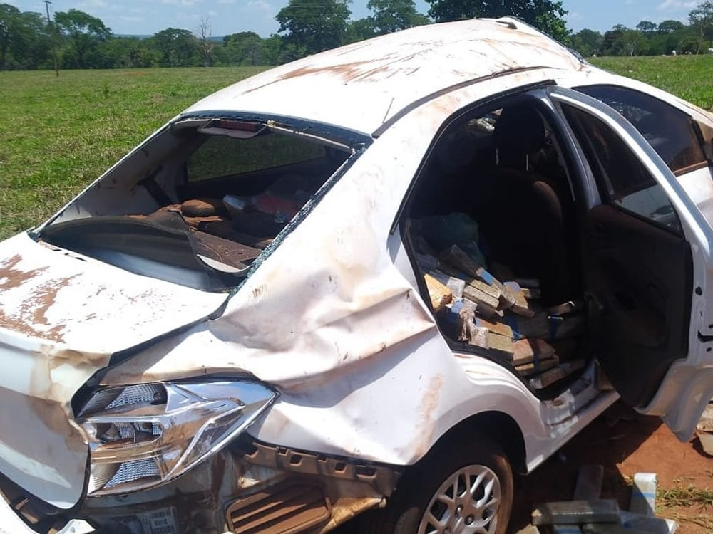 Imagem de PM intercepta carro com 700 quilos de maconha, em Cachoeira Alta