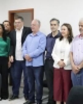 Imagem de Prefeito visita IPARV para conhecer novidades do instituto