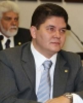 Imagem de Entrevista com Heuler Cruvinel