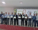 Imagem de Juraci recebe prêmio ‘Prefeito Amigo da Agricultura Familiar’