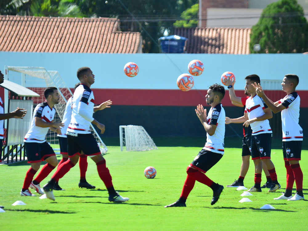 Imagem de Atlético fecha primeira fase contra o CRAC em Catalão
