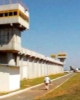 Imagem de Detentos fogem do presídio