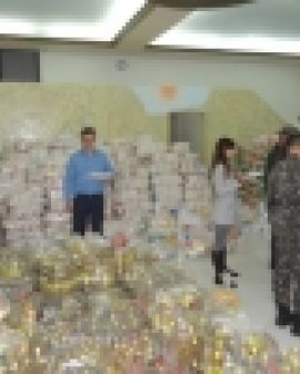 Imagem de Sindicato entrega alimentos a instituições