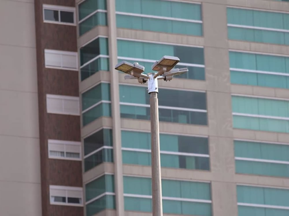 Imagem de Prefeitura entrega nova iluminação no Espelho D’água, em Rio Verde