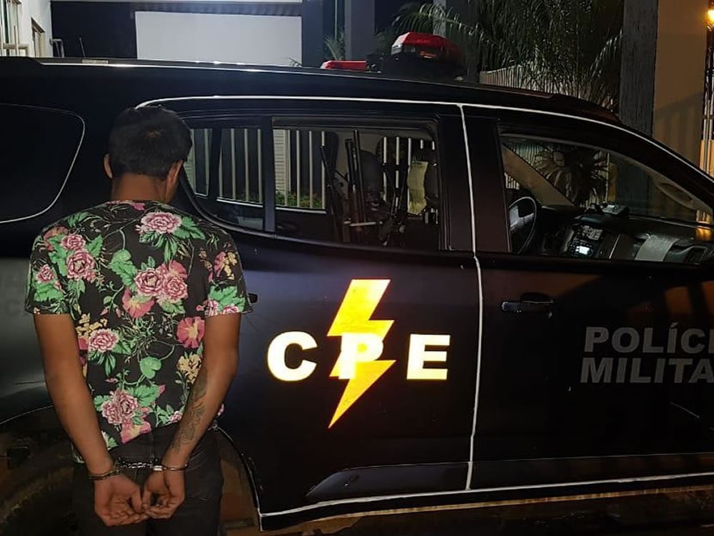 Imagem de Homem detido com arma na Vila Mariana, em Rio Verde
