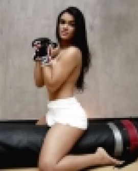 Imagem de Musa do MMA é capa da King