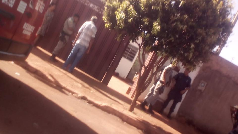 Imagem de Homem morre ao ser alvejado com um tiro no braço após ameaçar a ex-companheira, em Rio Verde