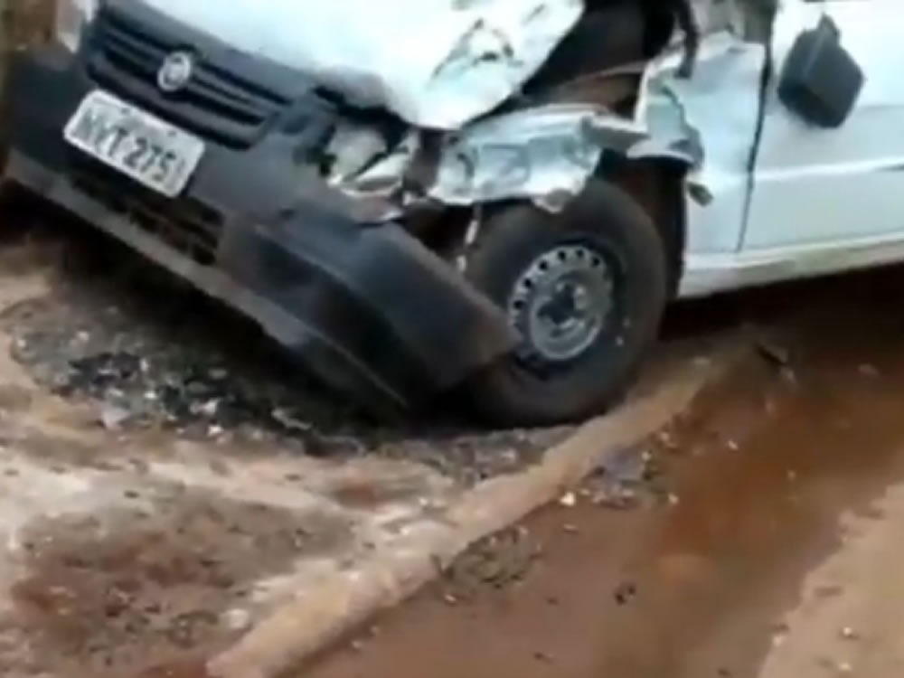 Imagem de Após mais um acidente, moradores pedem intervenções no trânsito da Vila Mutirão
