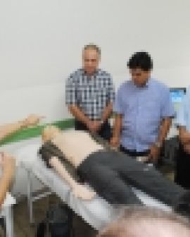 Imagem de Faculdade de Medicina fez demonstração de bonecos simuladores