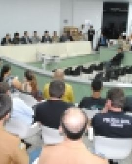 Imagem de Promessa de investimentos
