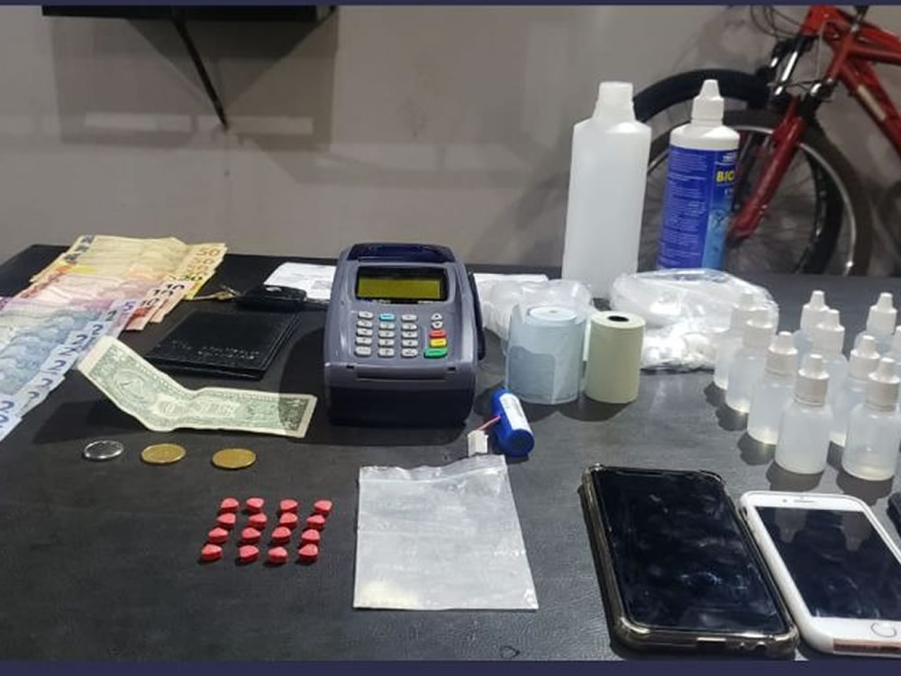Imagem de Polícia prende trio de traficantes antes de chegaram na balada em Rio Verde
