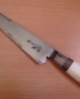 Imagem de Menores levam faca para a escola