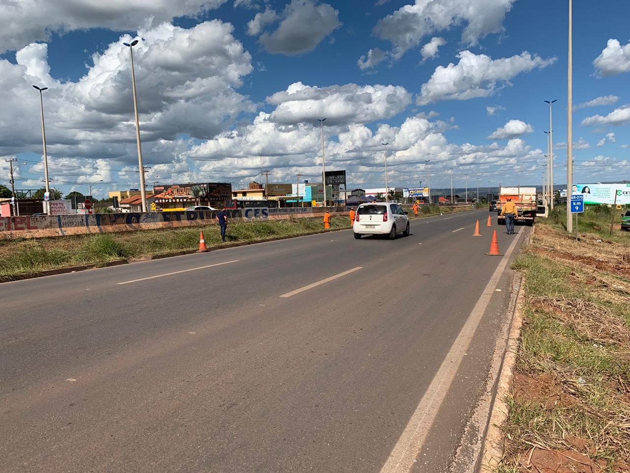 Imagem de Obras de reparos na BR-452 no trecho entre Rio Verde e Itumbiara começaram ontem