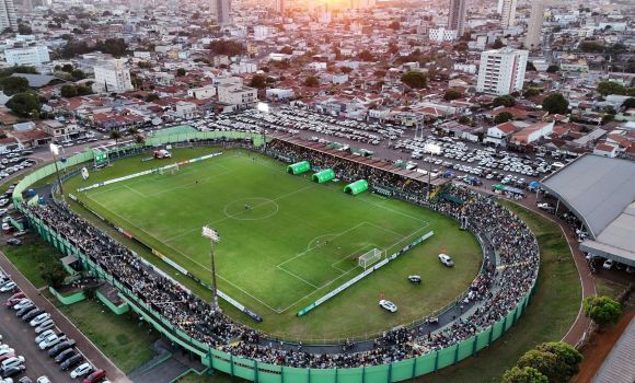 Imagem de Rio Verde volta ao Velosão nesta quarta e clube aposta na força da torcida contra o Tupy
