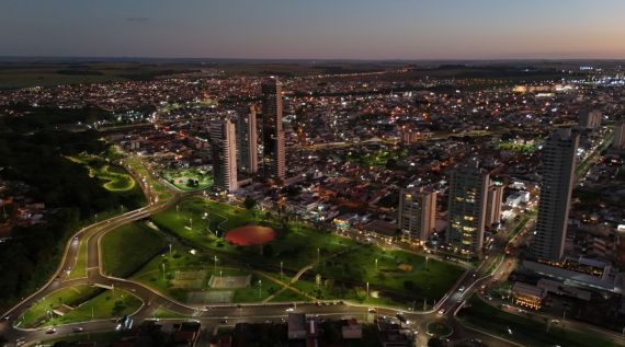 Imagem de Áreas verdes e espaços de convivência passam a influenciar valorização imobiliária em Rio Verde